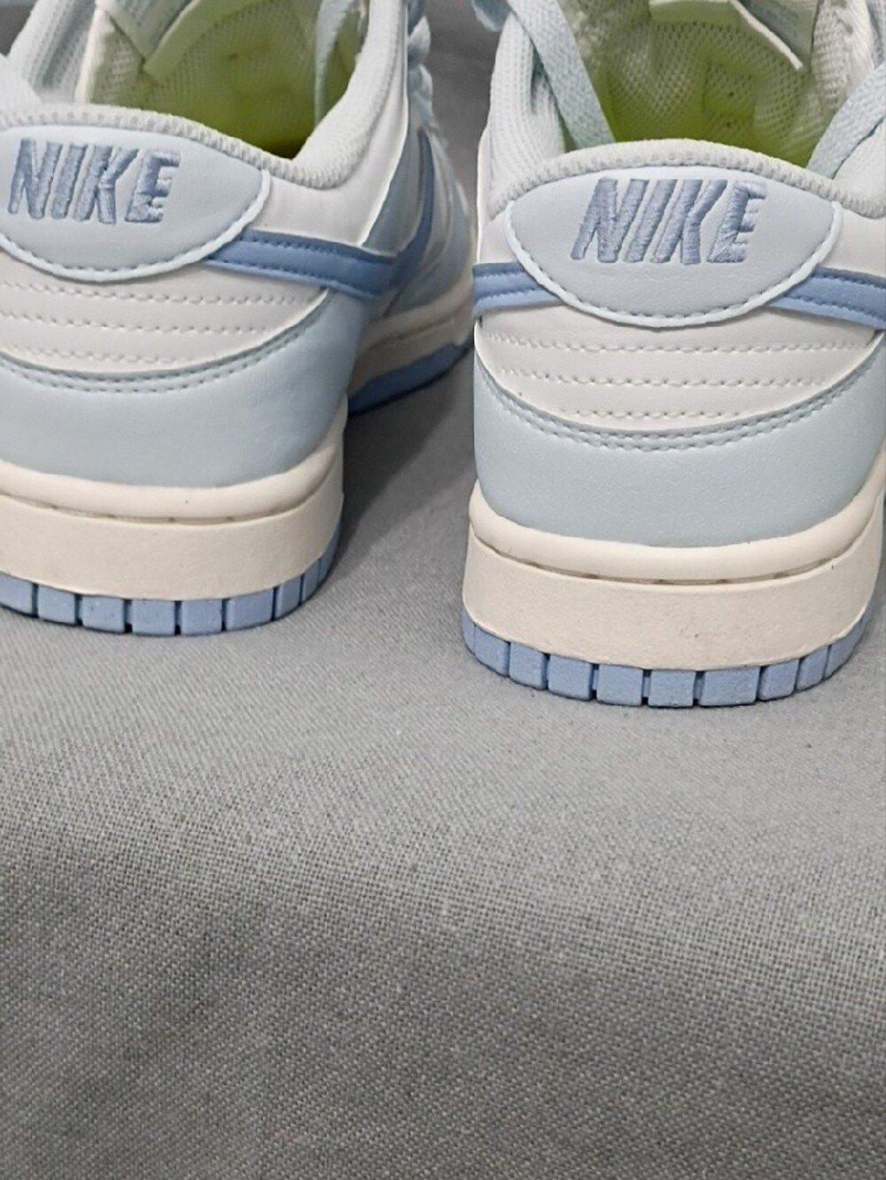 Nike Women's Dunks Low-Top Sneakers - Light Blue & White Size 8 - Picture 5 of 13
